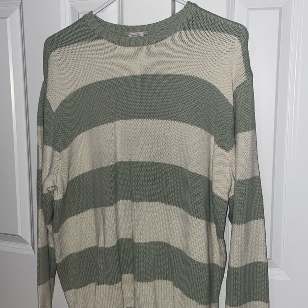 brandy melville brianna sweater, sage green and crème